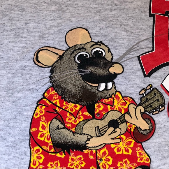 2008 Year of the Rat Hawaiian Ukulele & Slippahs - Gray Shirt - Large NWOT - Picture 9 of 13